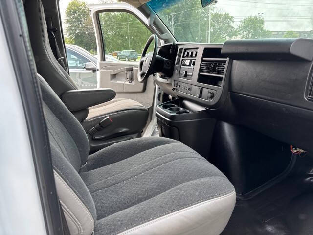 2020 Chevrolet Express 2500