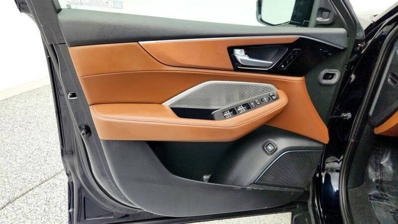 2022 Acura MDX w/Tech