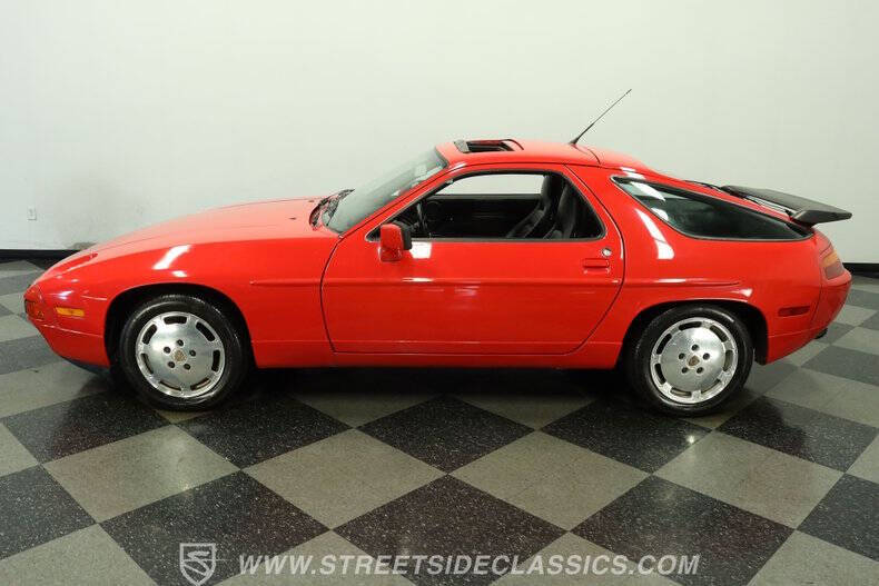 1989 Porsche 928 S4