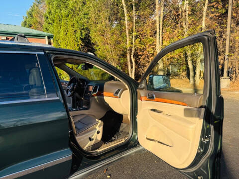 2011 Jeep Grand Cherokee Overland