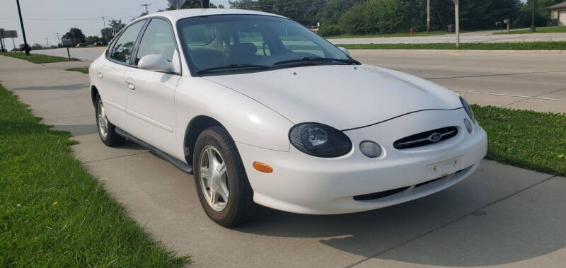 1999 Ford Taurus for sale at Wyss Auto in Oak Creek WI
