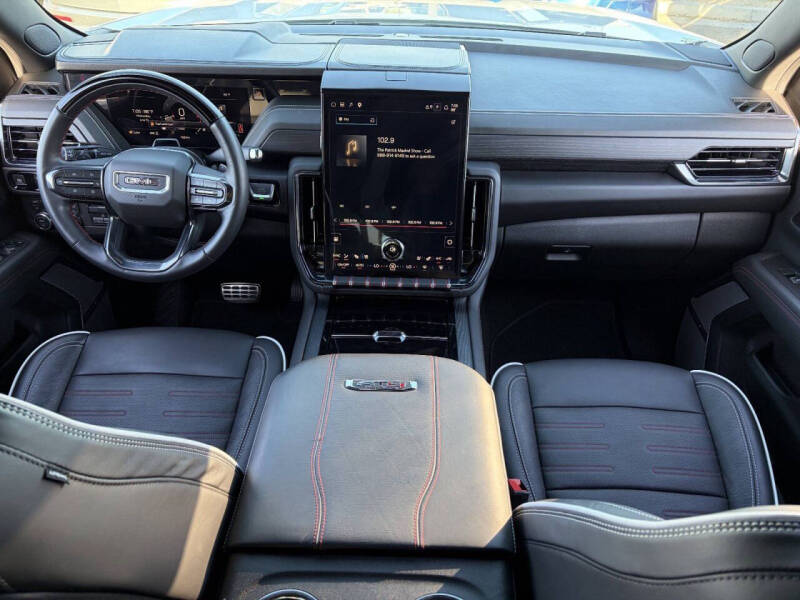 2025 GMC Yukon AT4 Ultimate