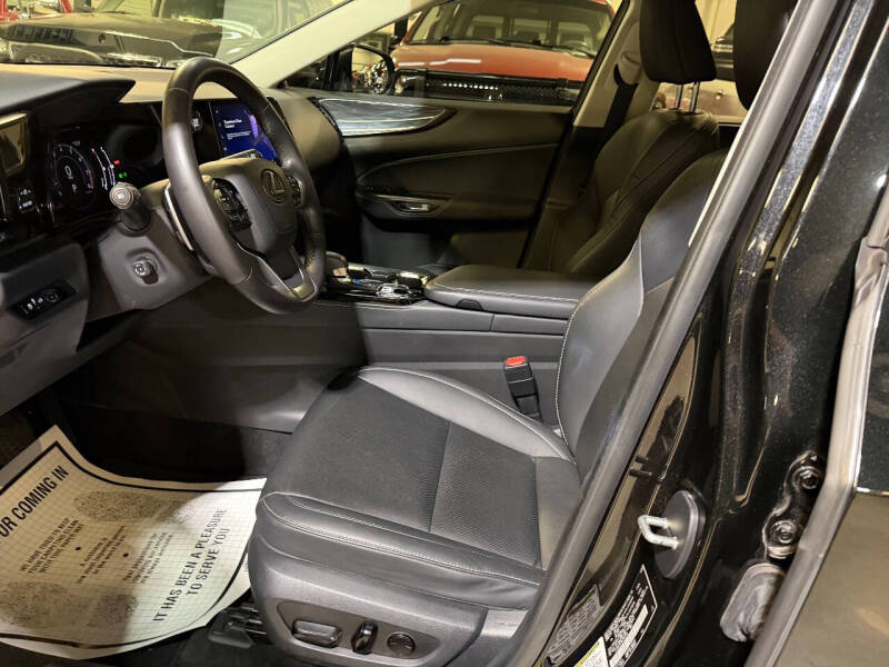 2024 Lexus NX 250 Premium