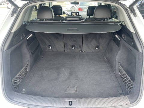 2019 Audi Q5 quattro Premium Plus 45 TFSI