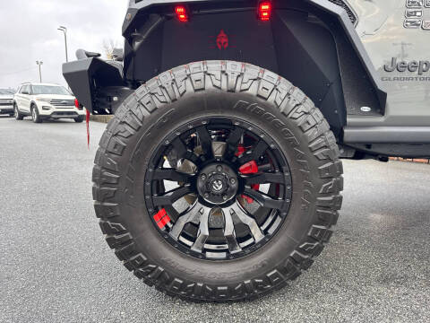 2021 Jeep Gladiator Willys