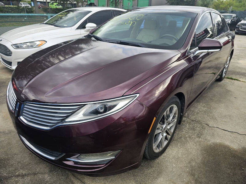 2013 Lincoln MKZ Base's photo