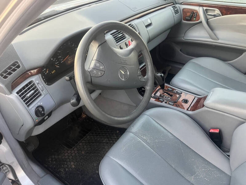 2001 Mercedes-Benz E-Class E 320 4MATIC