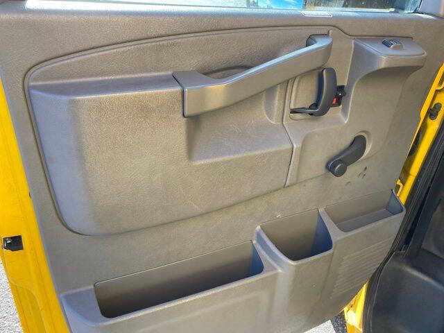 2017 GMC Savana 3500