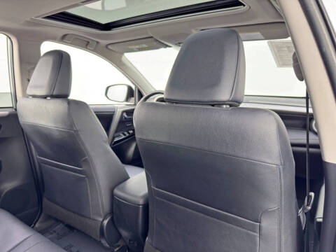 2017 Toyota RAV4 Hybrid Limited