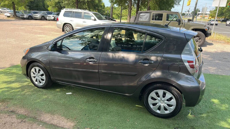2013 Toyota Prius c