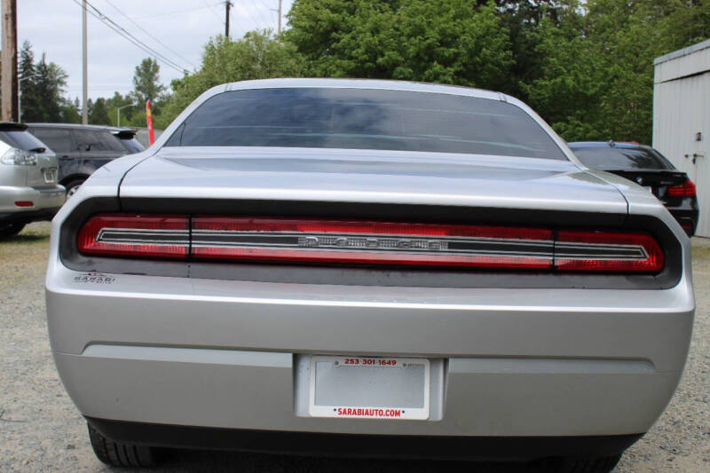 2010 Dodge Challenger SE