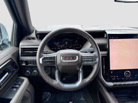 2025 GMC Yukon Elevation