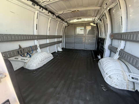 2017 Chevrolet Express 2500