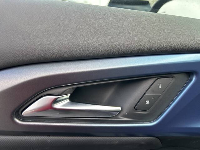 2026 Chevrolet Equinox EV LT 2