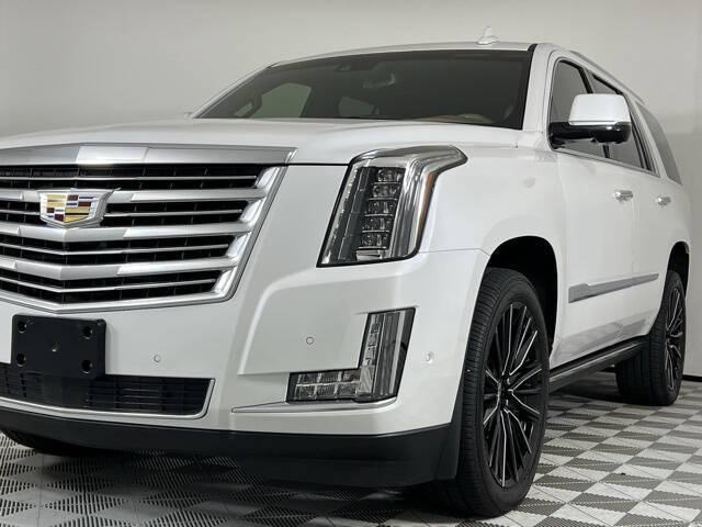 2020 Cadillac Escalade Platinum