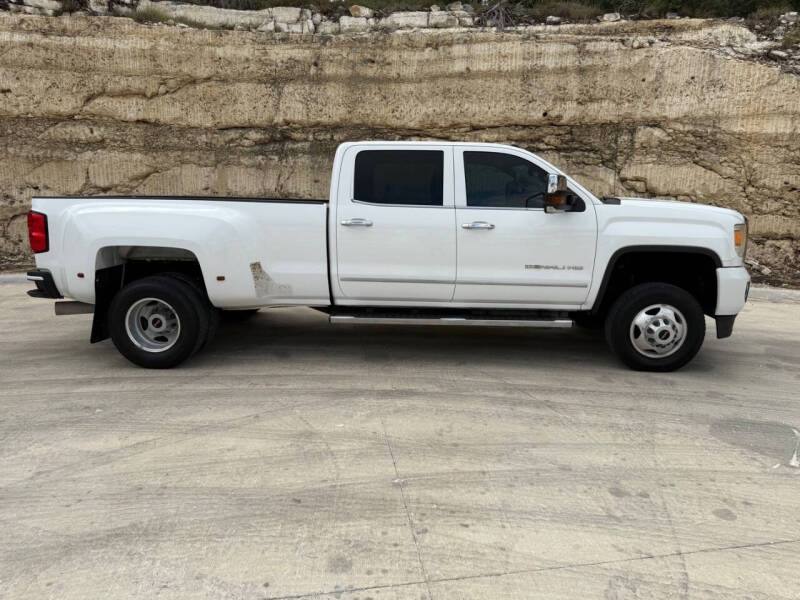 2015 GMC Sierra 3500HD Denali