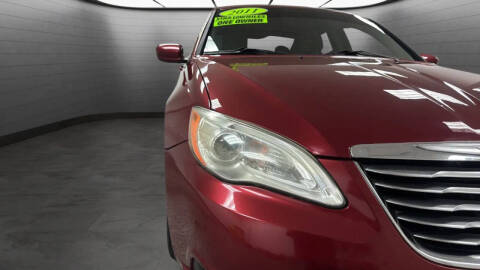 2011 Chrysler 200 LX