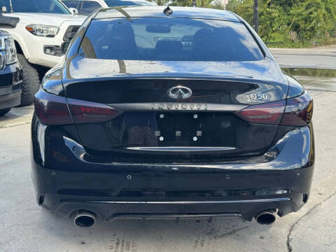 2021 Infiniti Q50 Luxe
