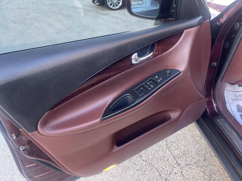 2015 Infiniti QX50 Journey