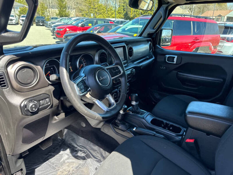 2020 Jeep Gladiator Sport S