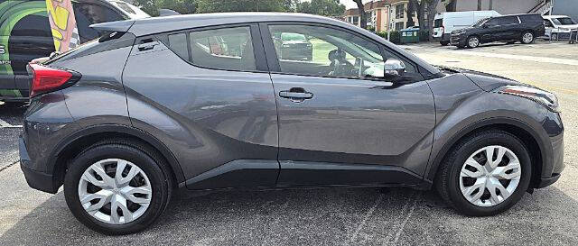 2021 Toyota C-HR LE
