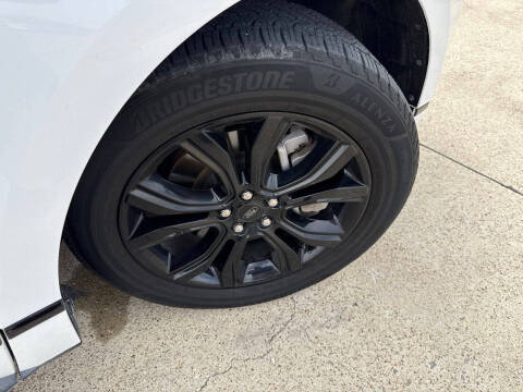 2022 Ford Edge SE
