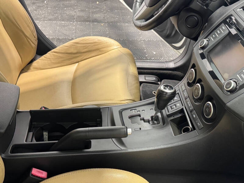 2013 Mazda MAZDA3 i Grand Touring