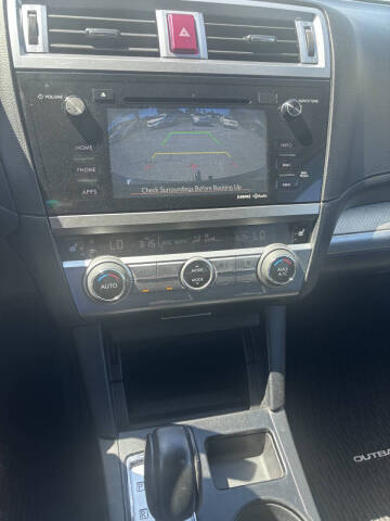 2017 Subaru Outback 2.5i Premium
