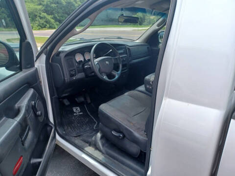 2005 Dodge Ram 1500 ST