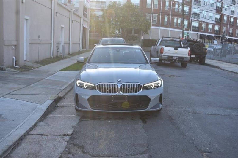 2023 BMW 3 Series 330i