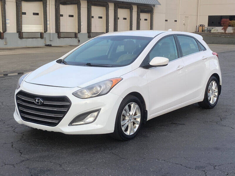 2013 Hyundai ELANTRA GT for sale at Alpha Auto Sales in Auburn, WA