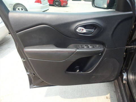 2017 Jeep Cherokee Trailhawk