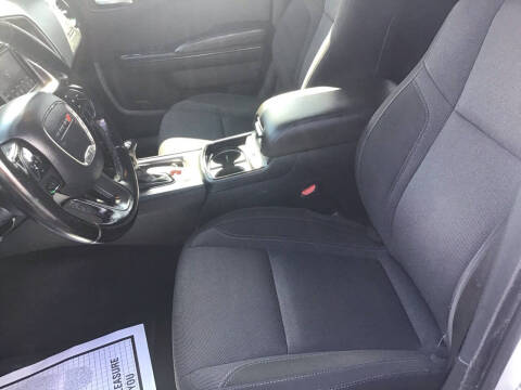 2019 Dodge Charger SXT