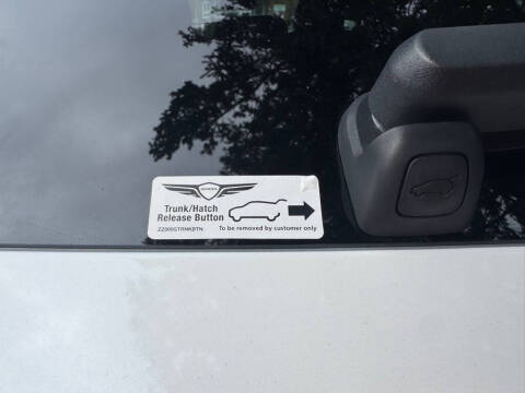 2025 Genesis GV80 2.5T Standard