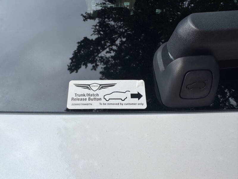 2025 Genesis GV80 2.5T Standard