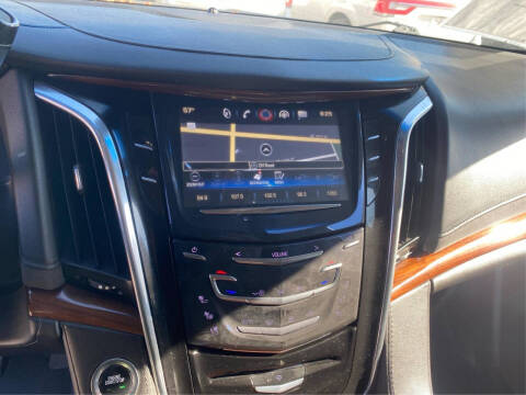 2016 Cadillac Escalade ESV Luxury Collection