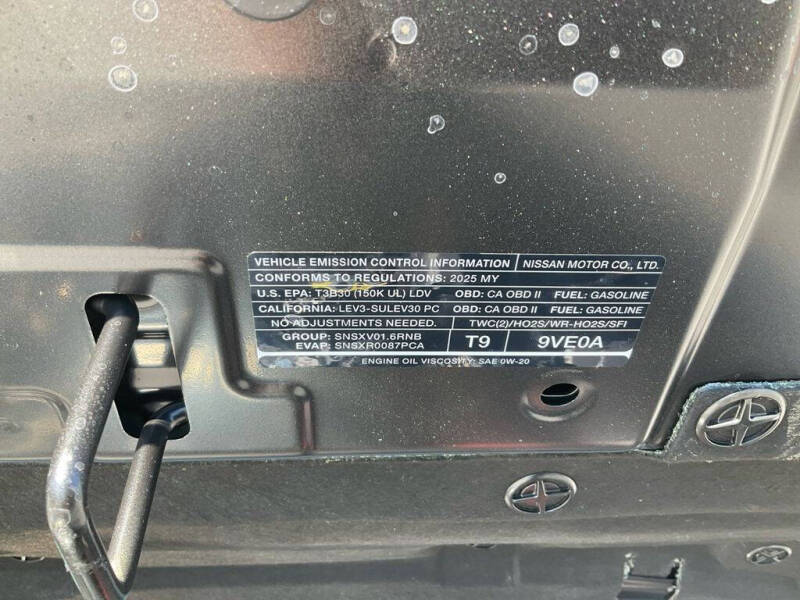 2025 Nissan Versa SV