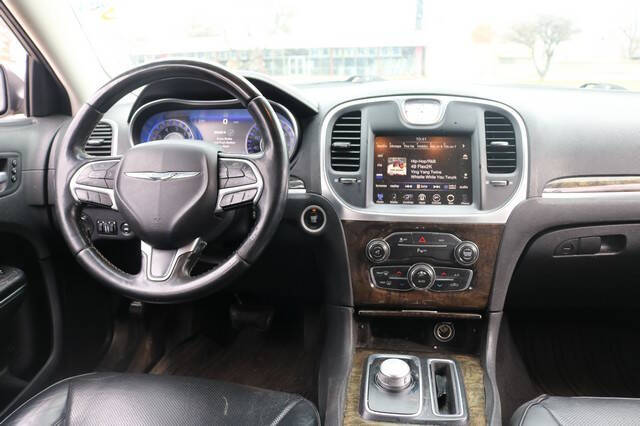 2015 Chrysler 300 C