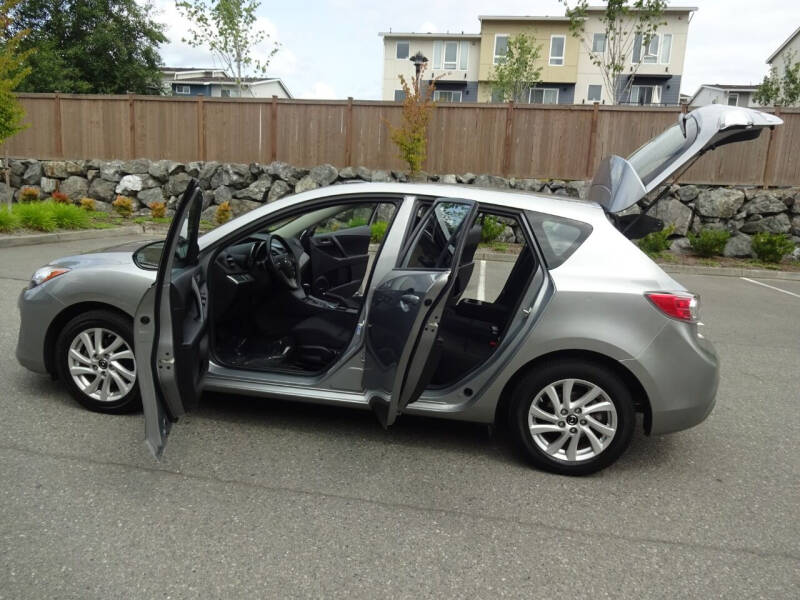 2013 Mazda MAZDA3 i Touring
