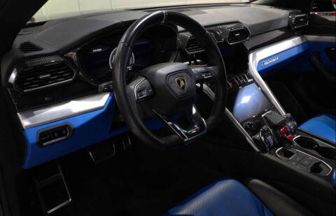 2020 Lamborghini Urus