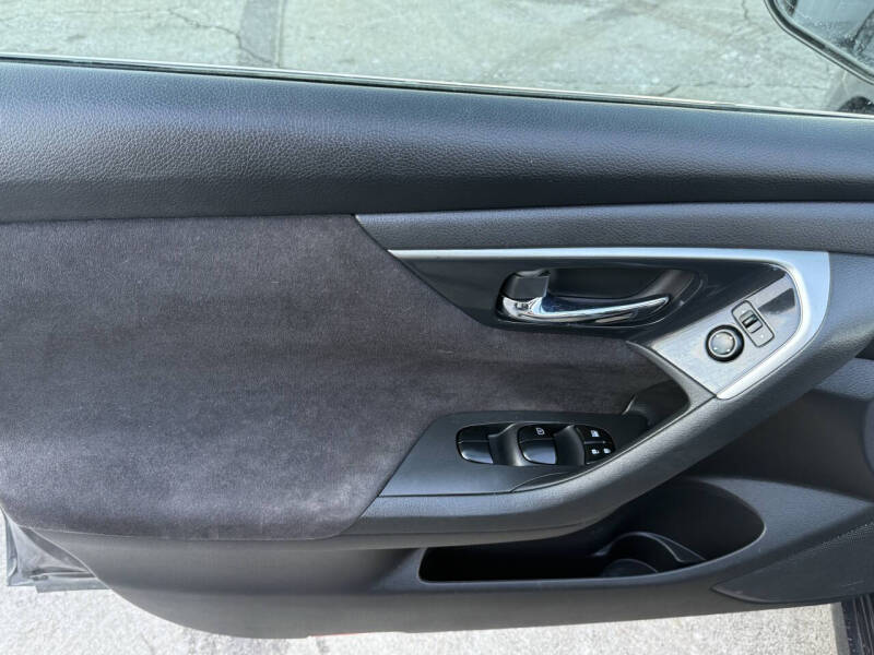 2013 Nissan Altima 3.5 SV