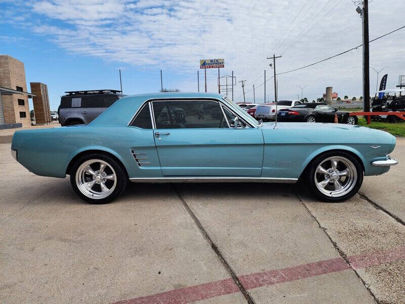 1966 Ford Mustang