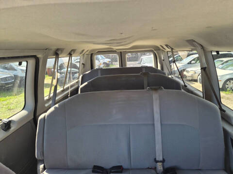 2012 Ford E-Series E-350 SD XLT