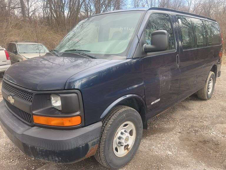 2005 Chevrolet Express 3500