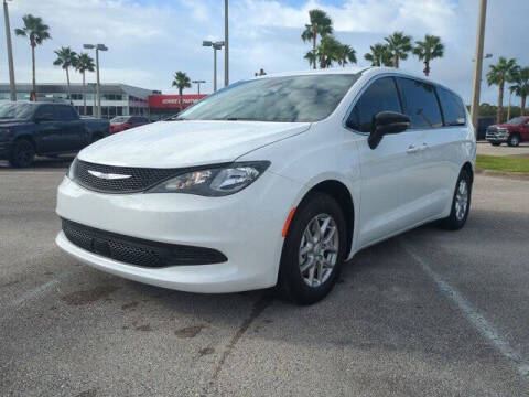 2026 Chrysler Voyager LX