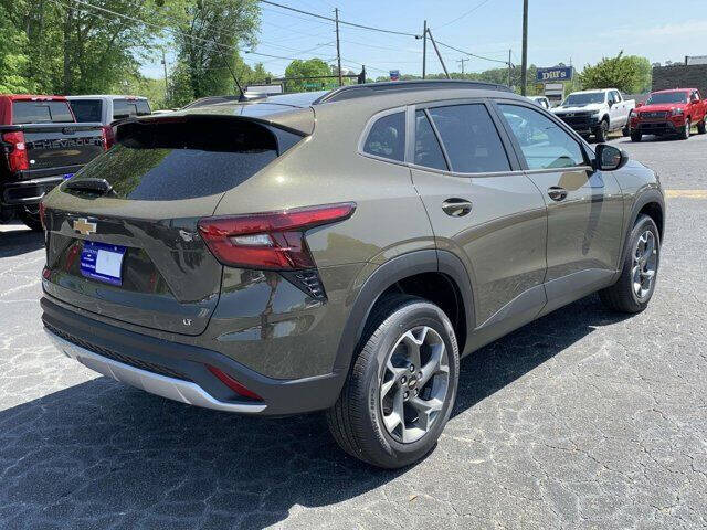 2024 Chevrolet Trax LT