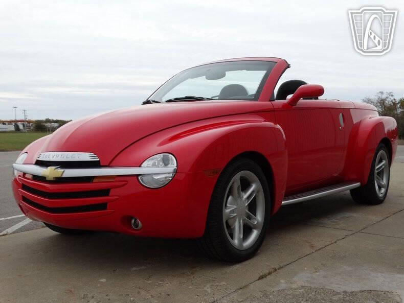 2004 Chevrolet SSR LS