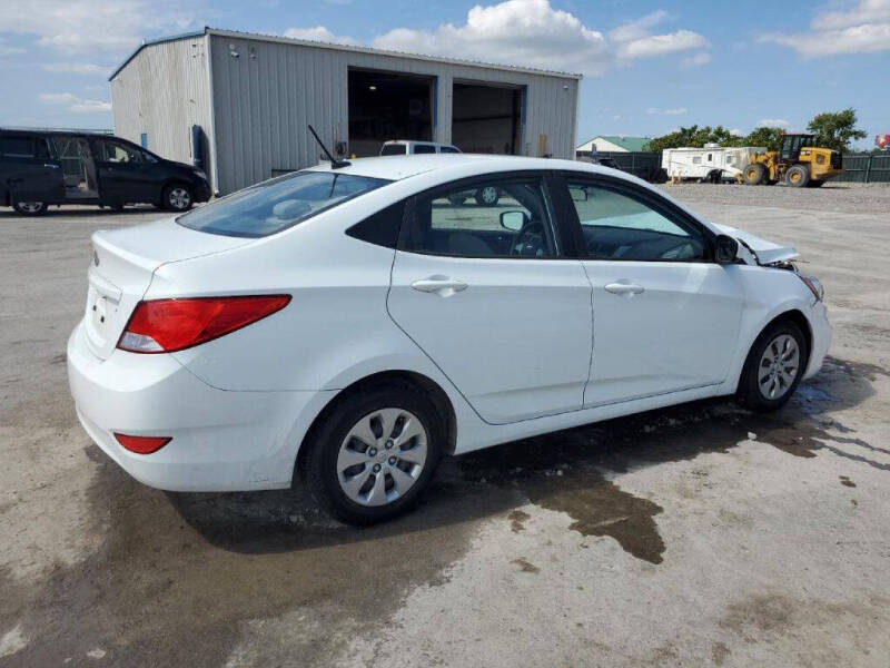 2017 Hyundai Accent SE