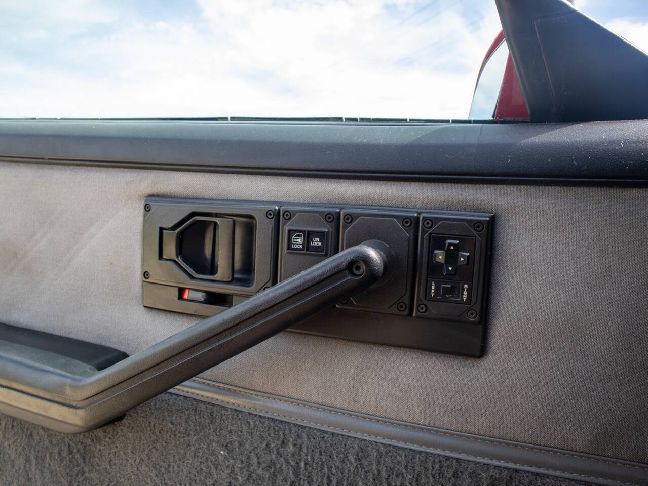 1987 Chevrolet Camaro 34