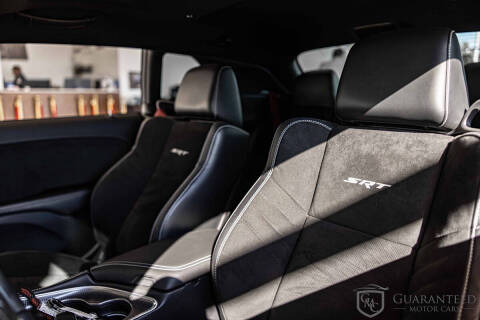 2015 Dodge Challenger SRT Hellcat